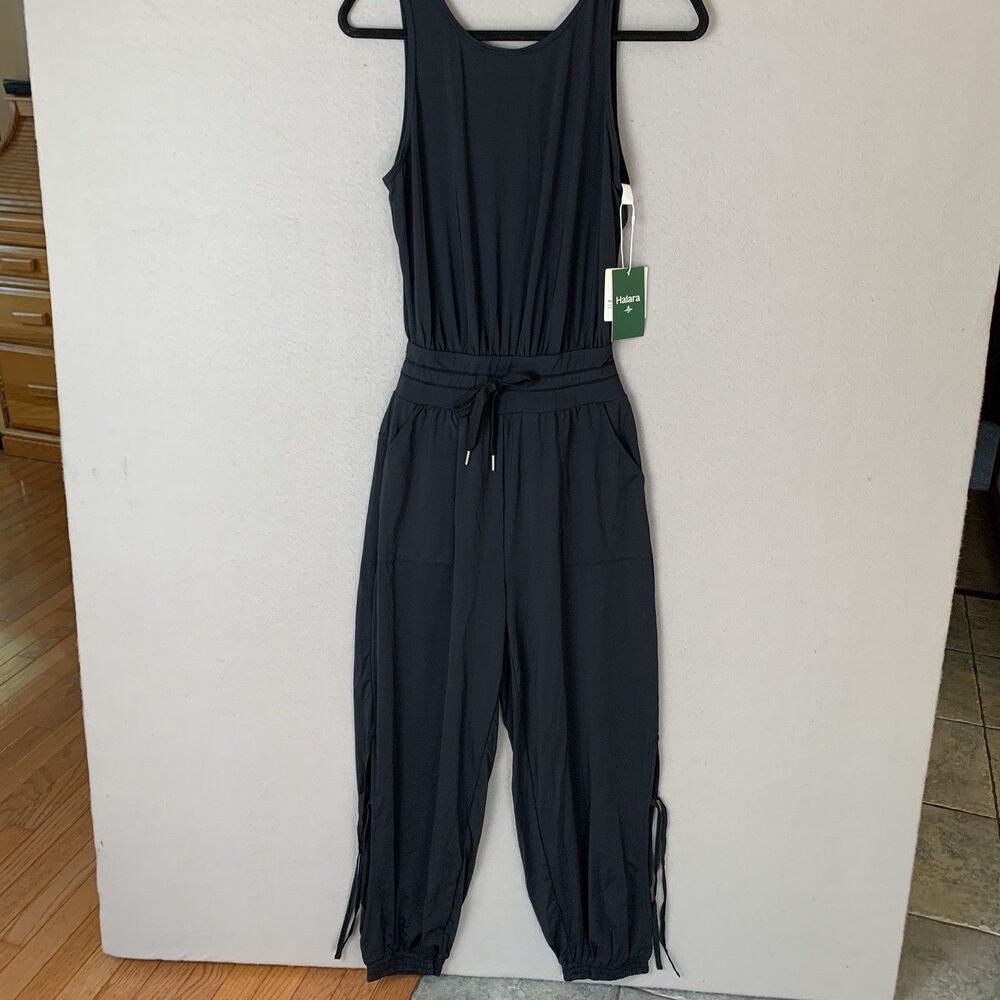 Halara Jumpsuit XS Black Sleeveless Cut Out Drawstring Pocket InstantCool Yoga